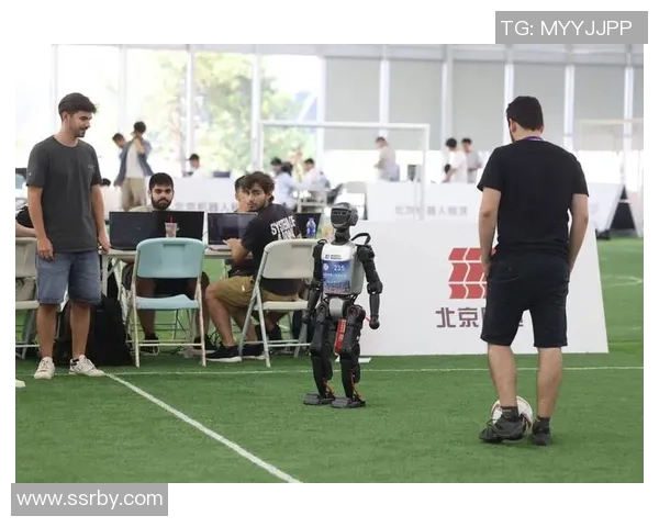 像机器人的足球球星是谁 他是如何将科技与体育结合成传奇的