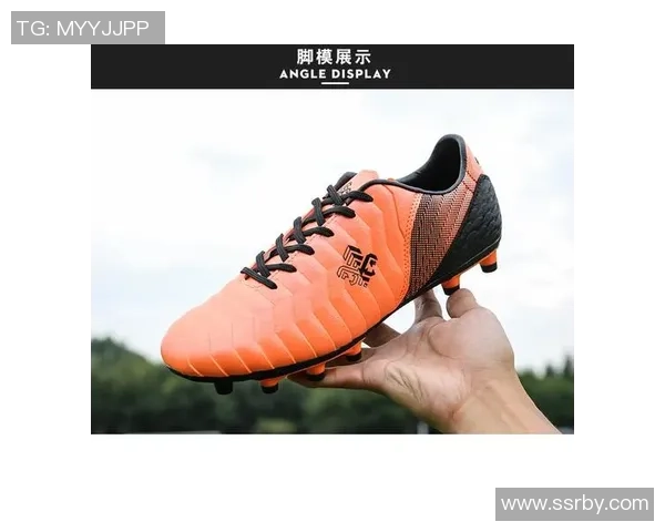 穿碎钉足球鞋的球星及其在赛场上的卓越表现与影响力分析