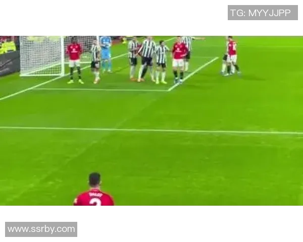 足球巨星凌空射门瞬间展现超凡技艺与无敌风采